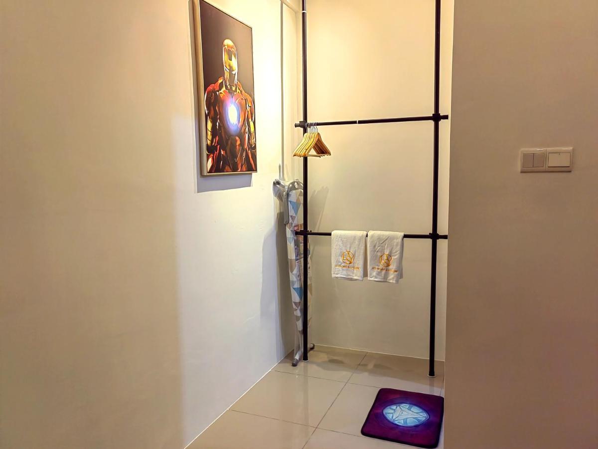 جوهر بهرو 8Scape Residences Batman Vs Ironman@Lsy Home & Leisure المظهر الخارجي الصورة