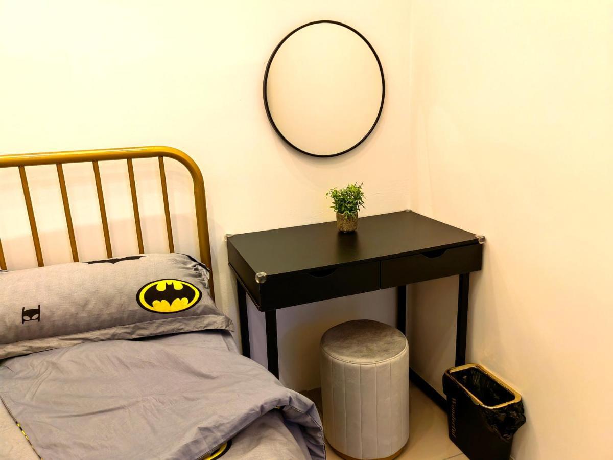 جوهر بهرو 8Scape Residences Batman Vs Ironman@Lsy Home & Leisure المظهر الخارجي الصورة