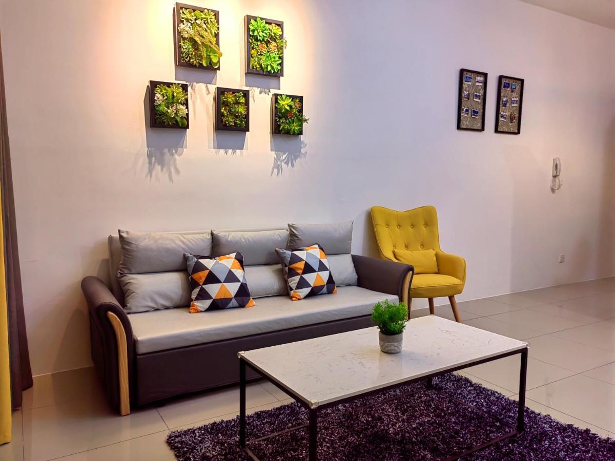 جوهر بهرو 8Scape Residences Batman Vs Ironman@Lsy Home & Leisure المظهر الخارجي الصورة